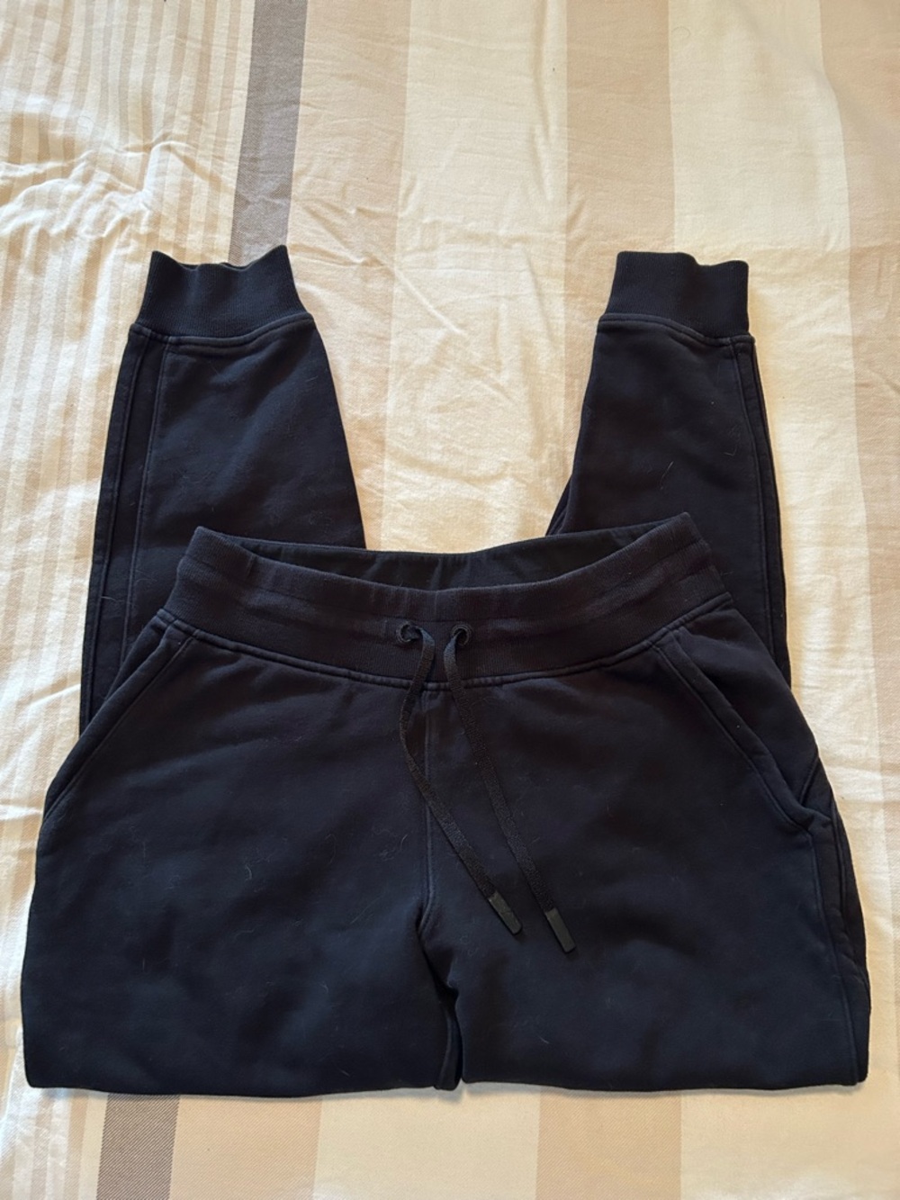 Lululemon Warm Down Jogger II - Black Size 6